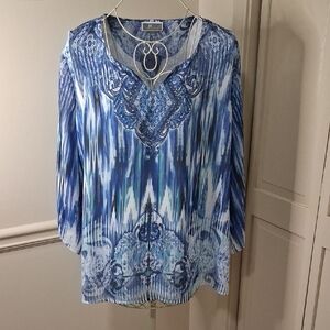 JM Collection Blue and White Patterned Blouse
